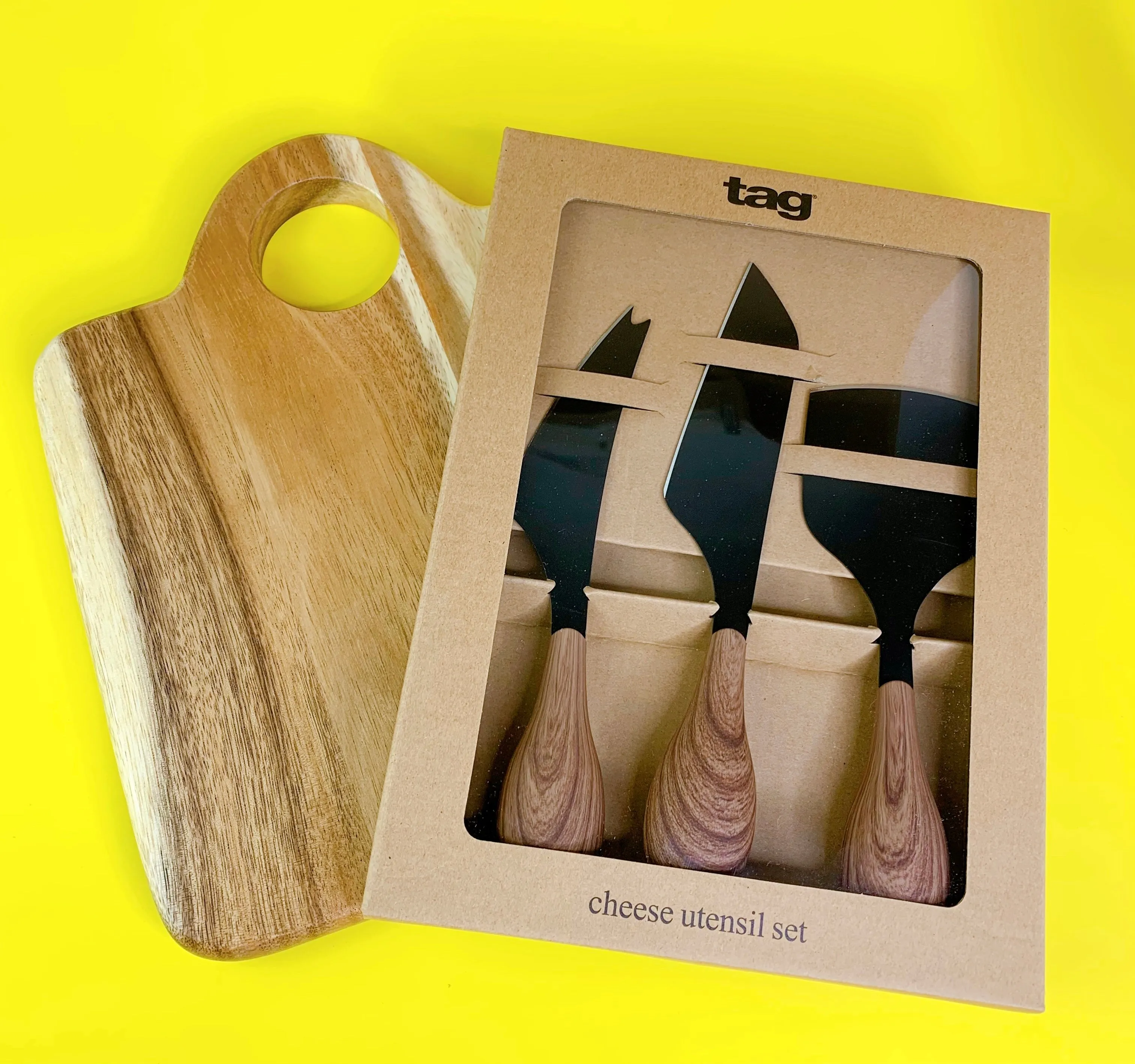 Cutting Board and Cheese Utensil Set