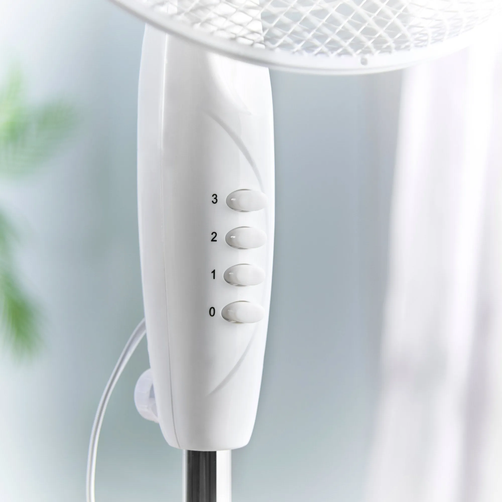 Lewis's 16 Inch  Standing Pedestal Fan  - White