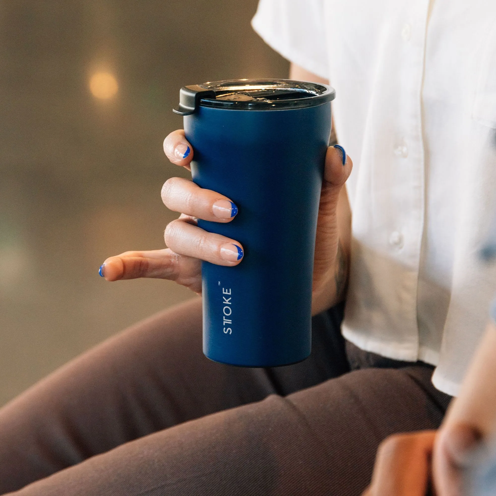 Sttoke Ceramic Reusable Coffee Cup 350ml in Magnetic Blue